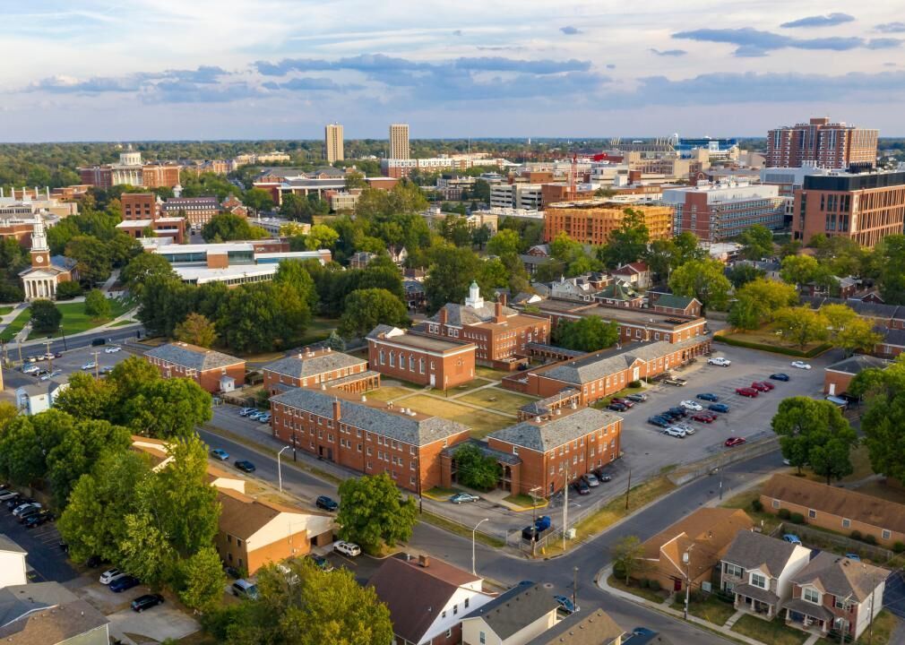 #33. Lexington-Fayette, Kentucky (tie)